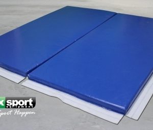 Tapis de gymnastique pliant fabriqué chez Artimex Sport,Ref 54300