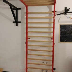 Espalier metal/bois, 240x90 cm, Modèle Spartan, référence 277/rouge